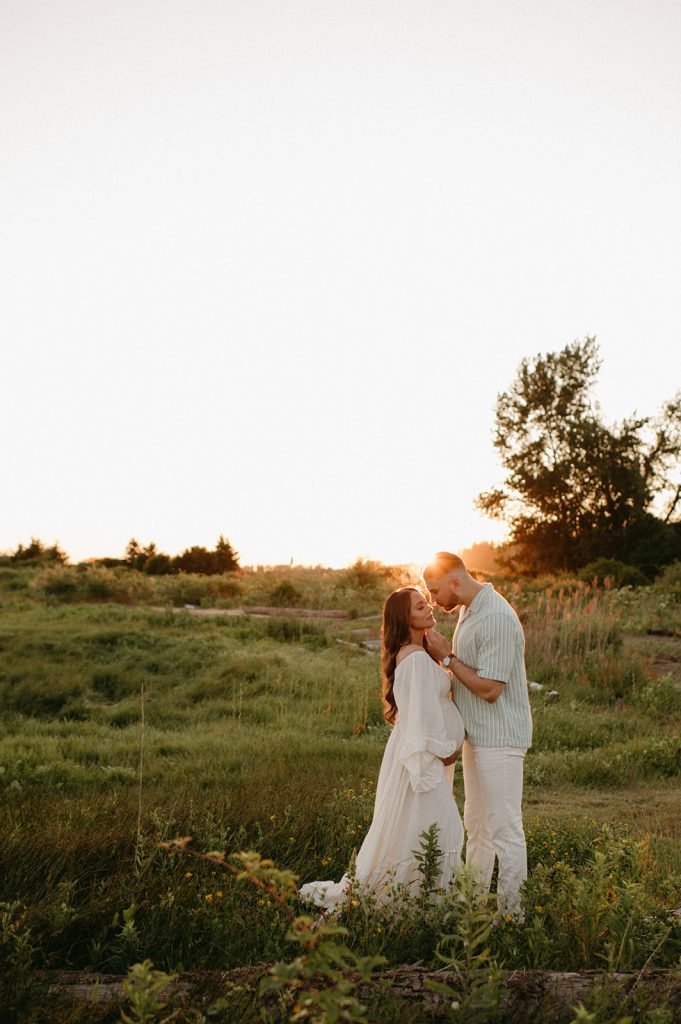 Vancouver sunset couple maternity photography