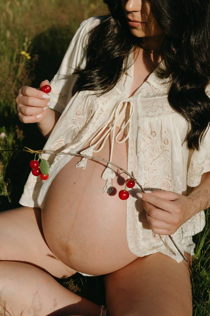 editorial maternity photography styling